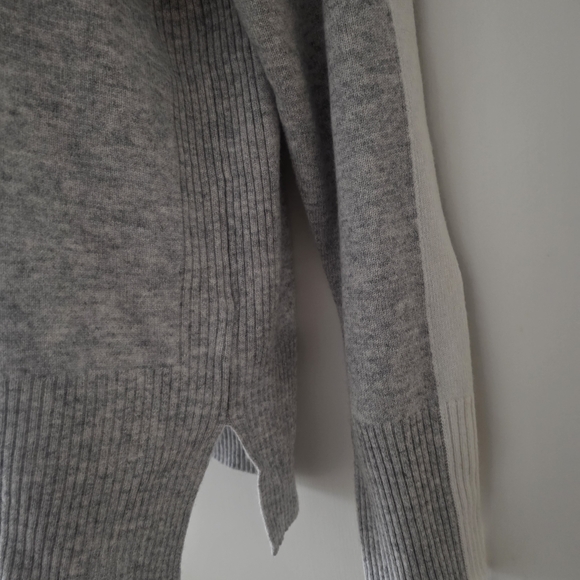 REISS Alexıs Gray Women's Turtleneck Sweater Size XS. - Picture 3 of 11